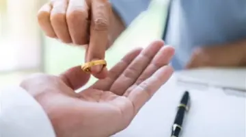 وثيقة تأمين إجبارية لصالح الزوجة.. ضمانات مالية مستجدة عند الطلاق أو الوفاة